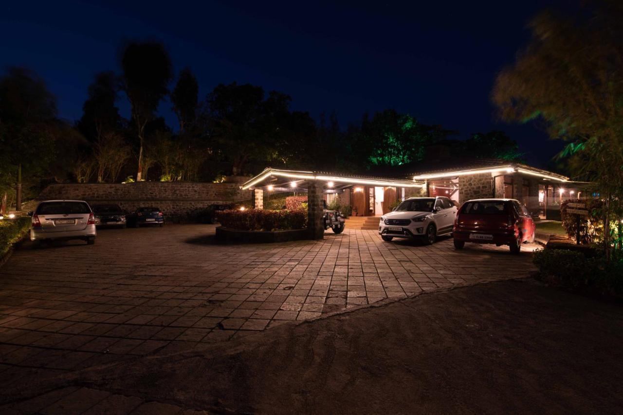 Anandvan Resort Бгандардара Екстер'єр фото